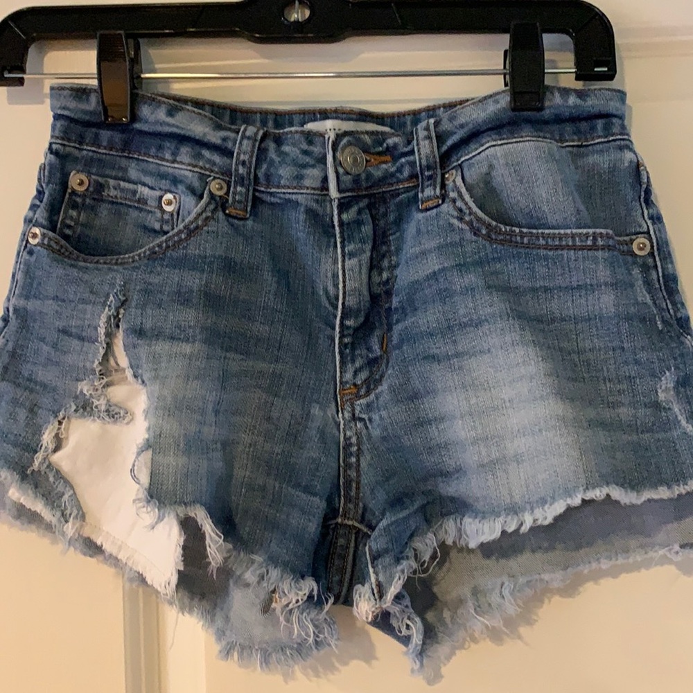 Women’s jean shorts